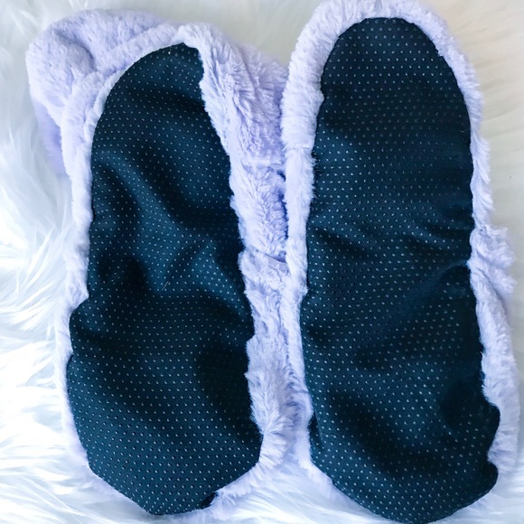 NWOT Microwavable Aromatherapy Bootie Slippers - Picture 3 of 4